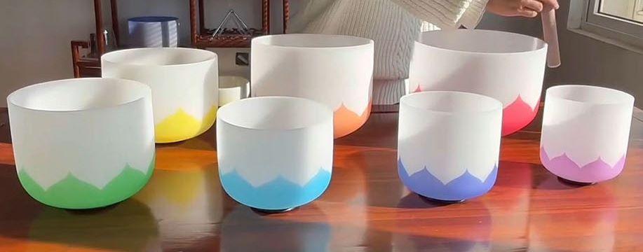 Coloured Lotus Quartz Crystal Singing Bowl Set – 432Hz 15cm - 30cm (6" - 12") - Image 3