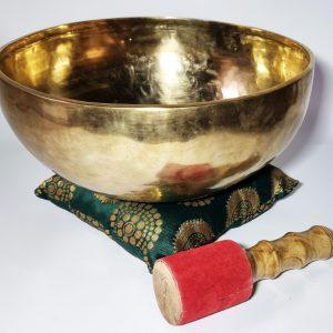 Hand Beaten Tibetan Singing Bowl - 30cm Plain